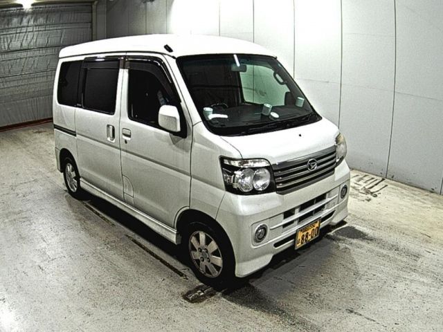 2006 DAIHATSU ATRAI WAGON S321G 2015 г. (LAA Okayama)